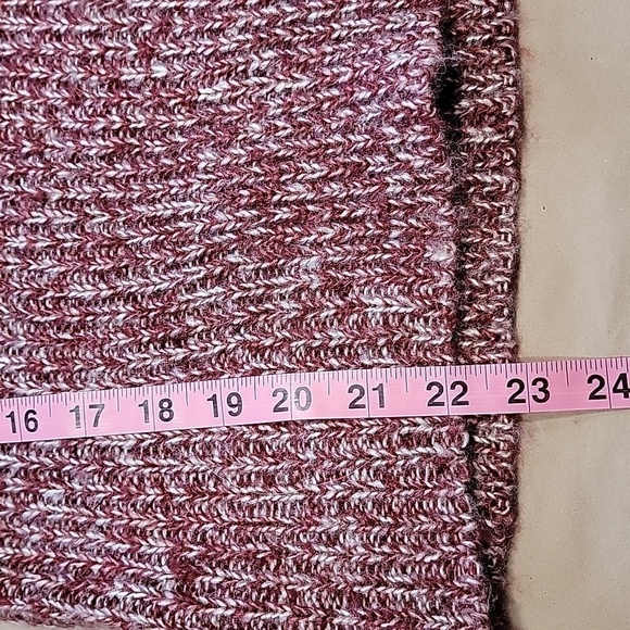 Cotton Candy Size XS/S Marled Burgundy Sweater with Cable Knit Accent on Sleeves - Picture 10 of 12